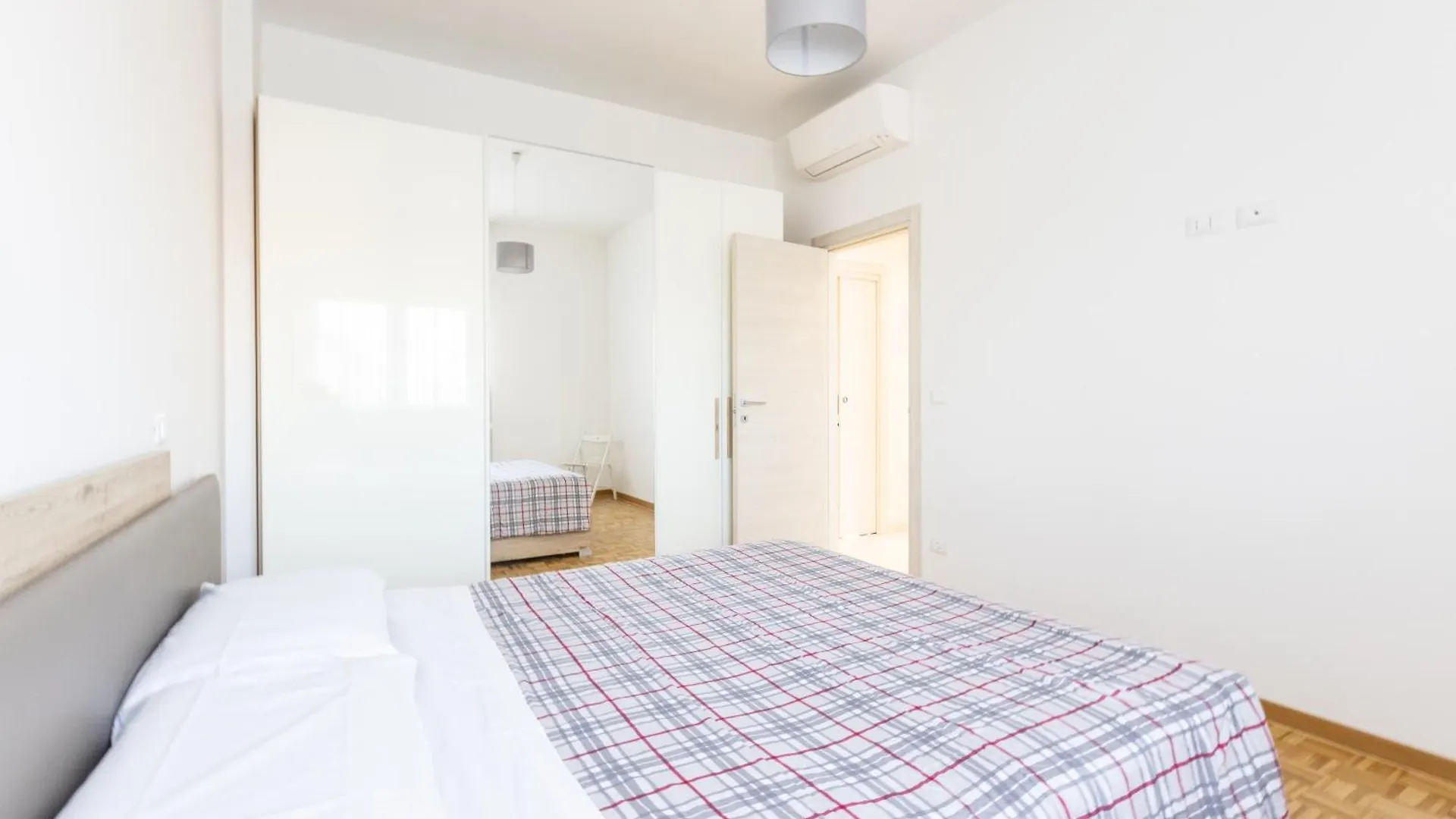 Navile, Bologna By Short Holidays Apartment